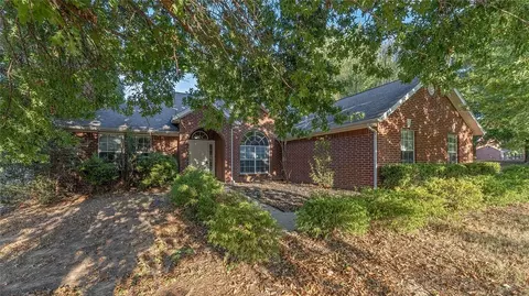 1524 N Plantation Ave, Fayetteville, AR 72704