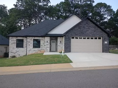 139 Harbor Cir, Russellville, AR 72802
