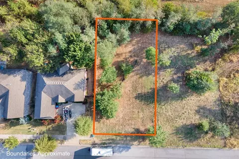 6404 Fair View Blvd, Bentonville, AR 72713
