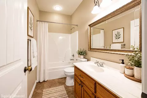 Bath - 459 E Wallin Mountain Rd, West Fork, AR 72774 photo 1 of 3