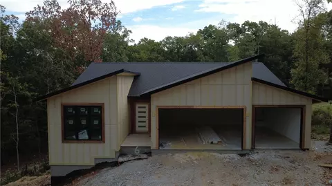 6 Bradwell Ln, Bella Vista, AR 72715