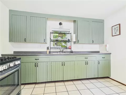 Kitchen - 4716 Hwy 7 S, Jasper, AR 72641 photo 1 of 3