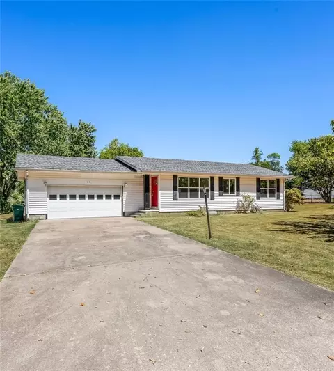102 Allen Pl, Farmington, AR 72730