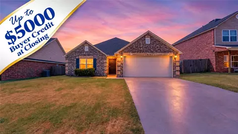 1256 Canyon Gate Dr, Siloam Springs, AR 72761