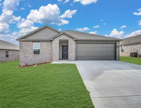 1790 Thelma St, Springdale, AR 72762