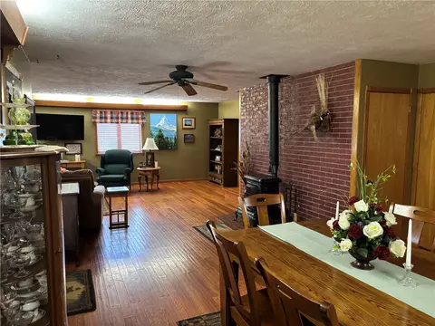 Dining - 237 Meadowlark Dr, Harrison, AR 72601 photo 5 of 5