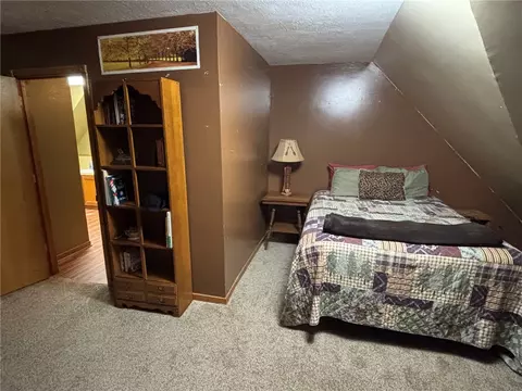 Bedroom - 237 Meadowlark Dr, Harrison, AR 72601 photo 4 of 9