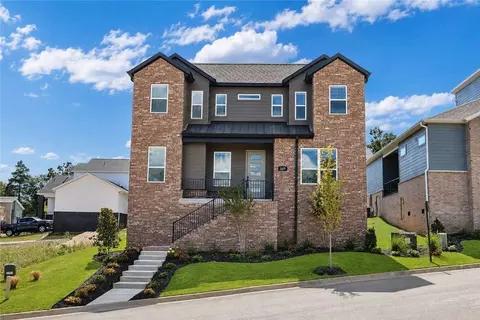 2659 E Livingston Ln, Fayetteville, AR 72703