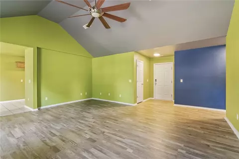 Living - 194 Craig St, West Fork, AR 72774 photo 1 of 4