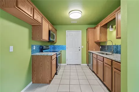 Kitchen - 194 Craig St, West Fork, AR 72774 photo 1 of 2