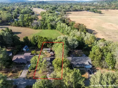 View/Area - 194 Craig St, West Fork, AR 72774 photo 1 of 5