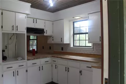 Kitchen - 7727 Mc 6064, Flippin, AR 72634 photo 1 of 2