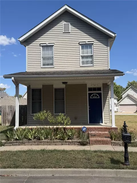 3522 W Belmont Cir, Fayetteville, AR 72704