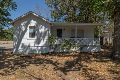 258 W Miller St, Fayetteville, AR 72703