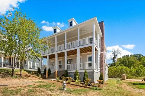 Exterior - 5438 Hackett St, Springdale, AR 72762 photo 2 of 8