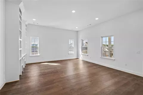Living - 5438 Hackett St, Springdale, AR 72762 photo 4 of 5
