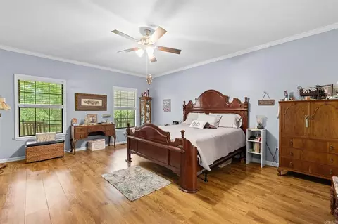 Bedroom - 420 Shadow Ln, Clinton, AR 72031 photo 2 of 5
