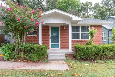 Exterior - 2015 S Q St, Fort Smith, AR 72901 photo 3 of 8