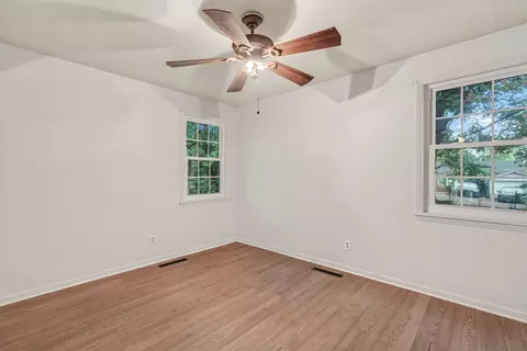 Bedroom - 2015 S Q St, Fort Smith, AR 72901 photo 3 of 5