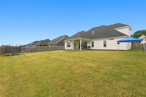 Exterior - 2710 Nova Ave, Lowell, AR 72745 photo 7 of 10