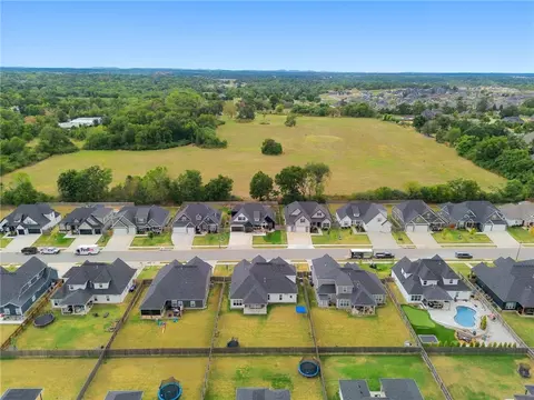 View/Area - 2710 Nova Ave, Lowell, AR 72745 photo 5 of 6