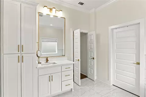 Bath - 2710 Nova Ave, Lowell, AR 72745 photo 1 of 6