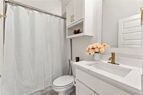 Bath - 2710 Nova Ave, Lowell, AR 72745 photo 5 of 6