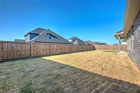Exterior - 1411 Josephine St, Centerton, AR 72719 photo 5 of 5