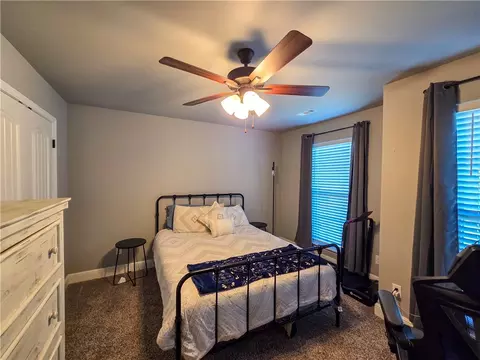 Bedroom - 621 Melrose Pl, Bentonville, AR 72712 photo 6 of 9
