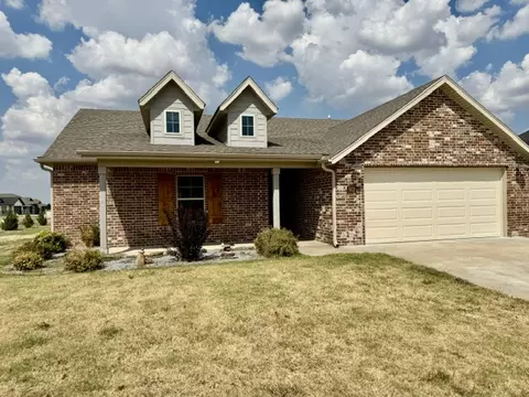 912 Hickory Meadows Ave, Springdale, AR 72762