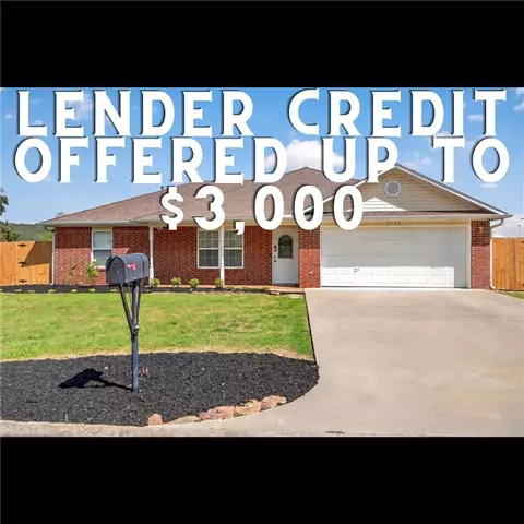 2724 Jessica Pl, Fayetteville, AR 72701