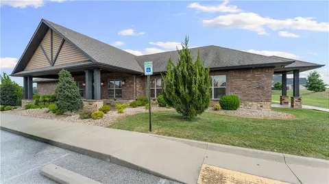 Exterior - 1111 Longbourn Dr, Centerton, AR 72719 photo 10 of 10