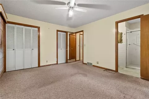 Bedroom - 1503 Ridgepark Rd, Harrison, AR 72601 photo 8 of 8