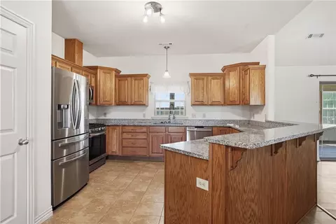 Kitchen - 472732 E 650 Road E 650 Rd, Watts, OK 74964 photo 1 of 4