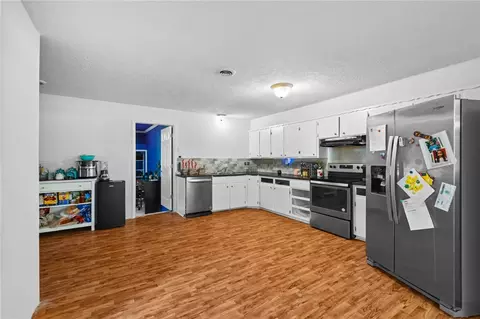 Kitchen - 16478 Hale Mountain Rd, Morrow, AR 72749 photo 1 of 3