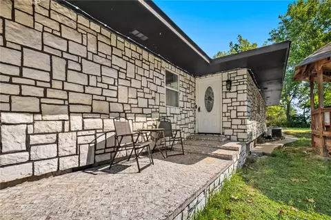 Exterior - 16478 Hale Mountain Rd, Morrow, AR 72749 photo 3 of 7