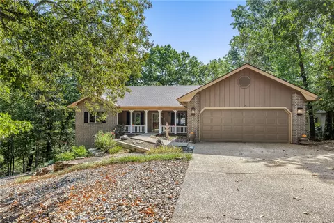 15 Breton Way, Bella Vista, AR 72715