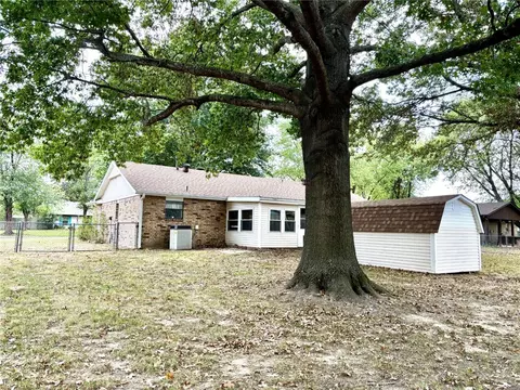 Exterior - 202 Eames Ave, Springdale, AR 72764 photo 3 of 3