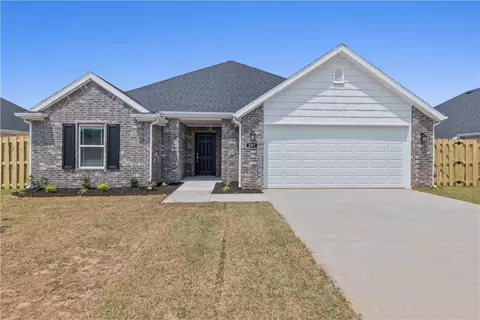 303 Wharton St, Lowell, AR 72745