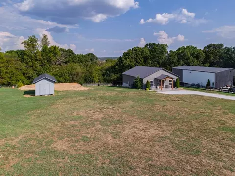 Exterior - 20108 Sherry Rd, Springdale, AR 72764 photo 4 of 5