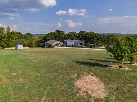 Exterior - 20108 Sherry Rd, Springdale, AR 72764 photo 3 of 5