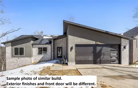 3 Queensborough Cir, Bella Vista, AR 72715