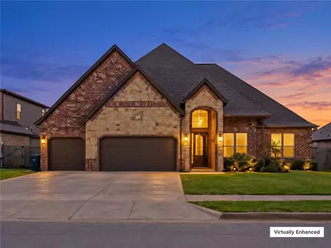 1905 SW Edinburgh Ave, Bentonville, AR 72713