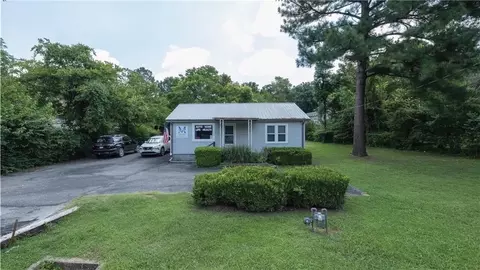 1722 N Gregg Ave, Fayetteville, AR 72703
