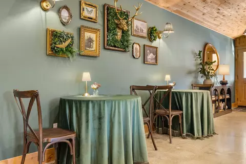 Dining - 106 W Highway 74, Jasper, AR 72641 photo 1 of 4
