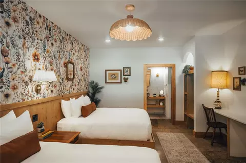 Bedroom - 106 W Highway 74, Jasper, AR 72641 photo 1 of 9