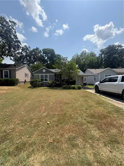 Exterior - 2020 Q St, Fort Smith, AR 72901 photo 3 of 6