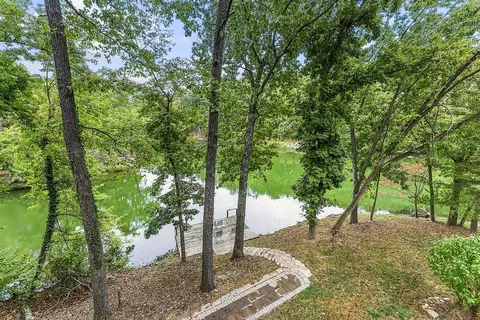 21 Eaton Cir, Bella Vista, AR 72715