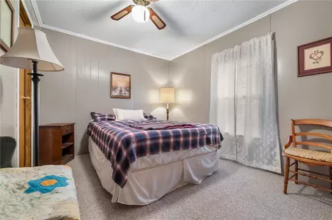 Bedroom - 6832 Nc 1300, Compton, AR 72624 photo 3 of 3