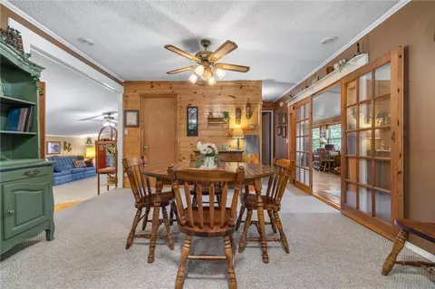 Dining - 6832 Nc 1300, Compton, AR 72624 photo 2 of 2